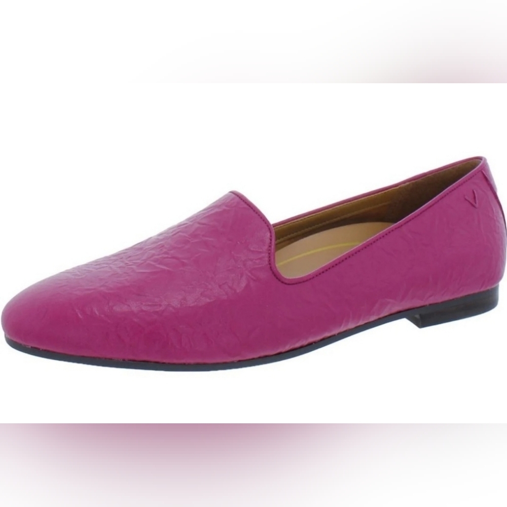 VIONIC WILLA II Leather slip on loafers purple shoes. Size 6.5